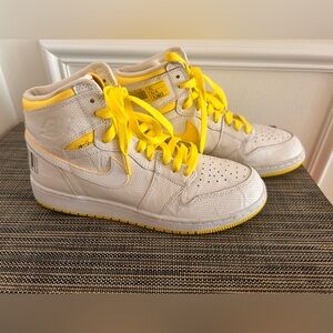 Nike Air Jordan 1 Retro High OG First Class Flight Sneaker